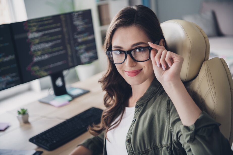 ウェブデザイナーの女性